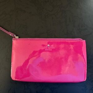 Kate Spade wristlet/wallet! Great condition!